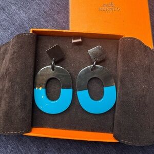 Hermès Horn & Lacquer Isthme Drop Earrings